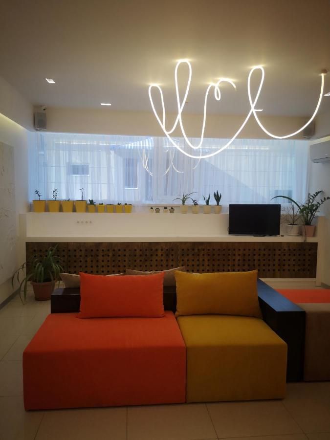 Ayhan Hotel Aqtöbe Esterno foto