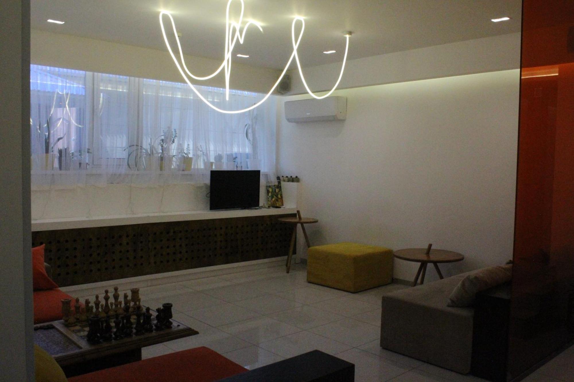 Ayhan Hotel Aqtöbe Esterno foto