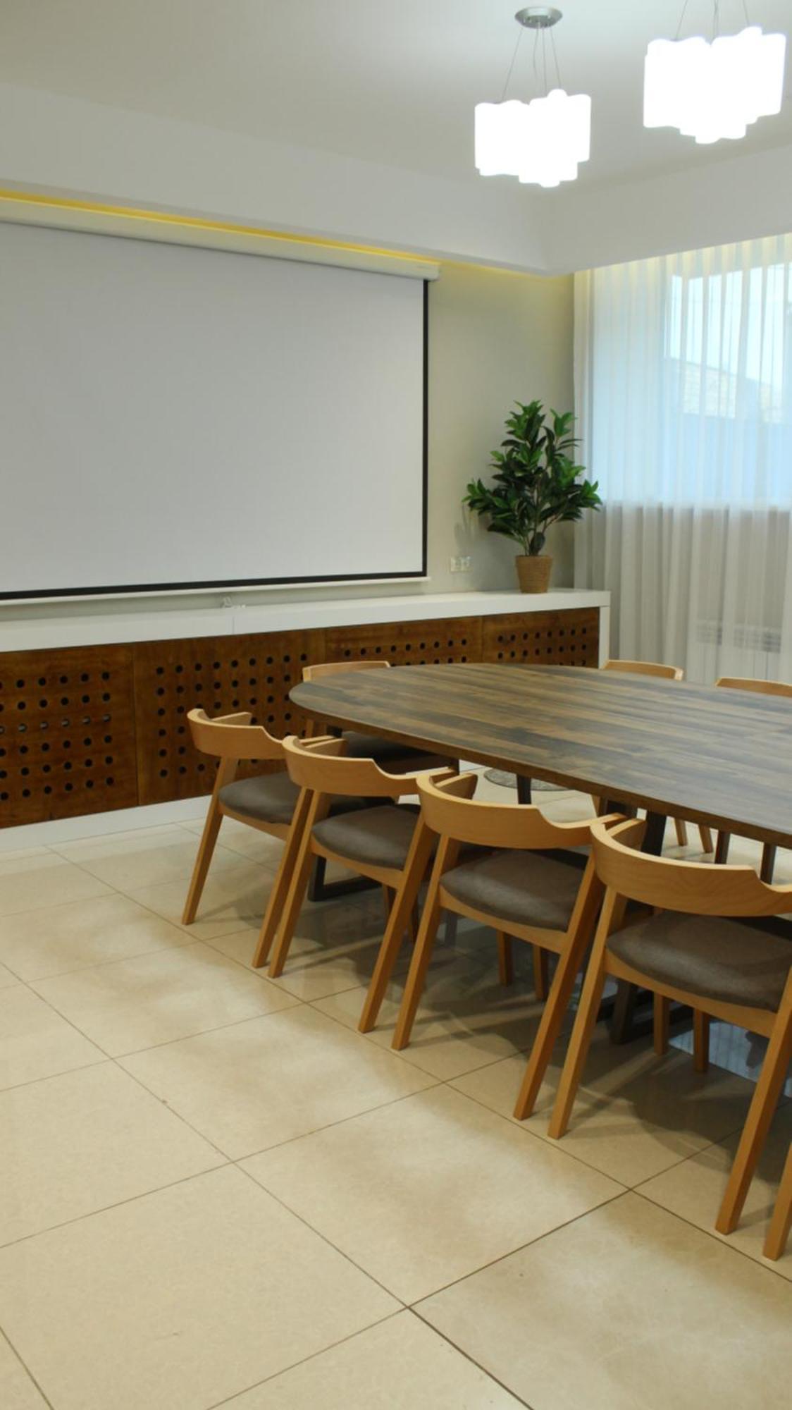 Ayhan Hotel Aqtöbe Esterno foto