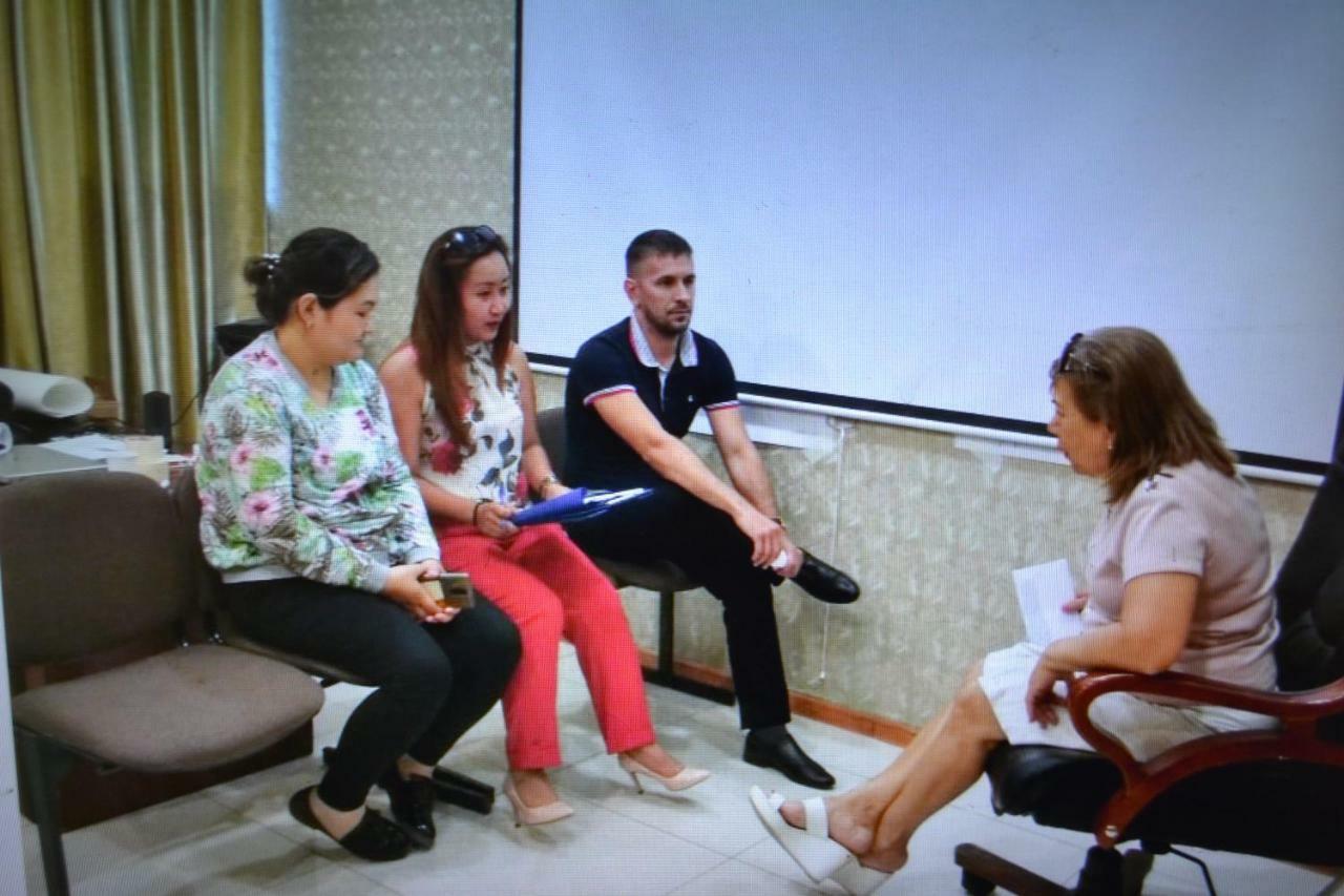 Ayhan Hotel Aqtöbe Esterno foto